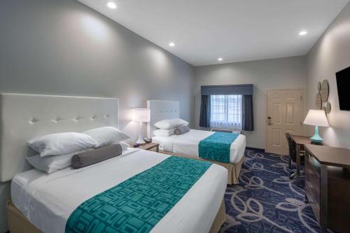 Americas Best Value Inn Houston Willowbrook - image 2