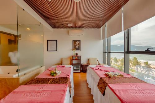 Grand Tourane hotel