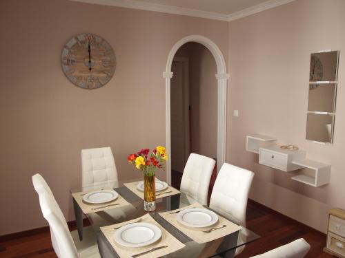 Ideally Situated Corfu Old Town Apartment