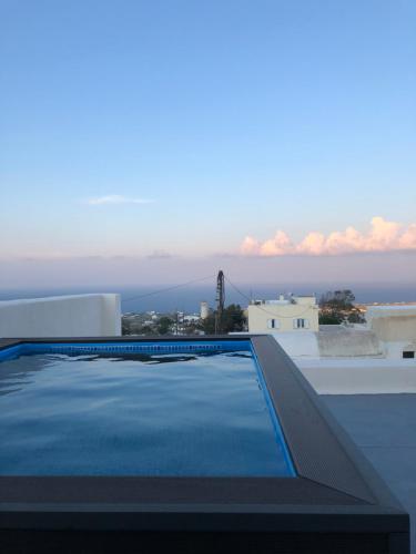 Amaryllis Suites Santorini