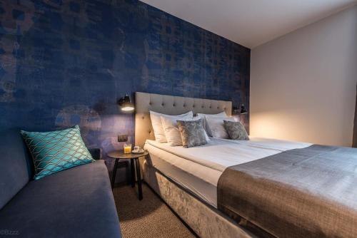 Hotel Mrak - image 5