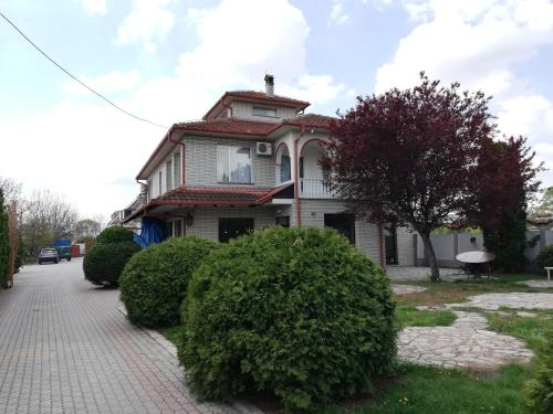 المنظر الخارجي, Restaurant&Rooms 035 in باراسين