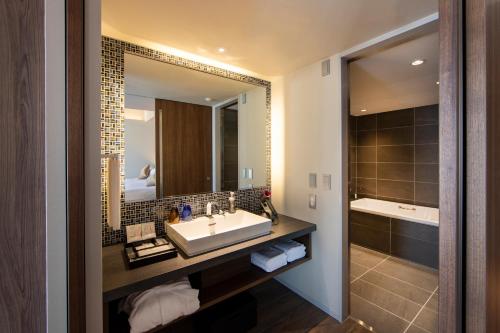 193430003 karaksa hotel premier Tokyo Ginza