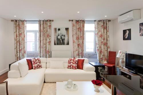 Lisbon Rentals Chiado - image 10