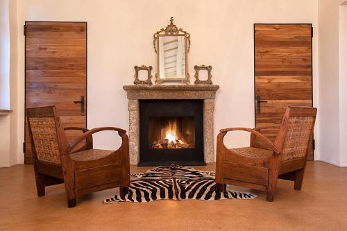 Master Fireplace Suite