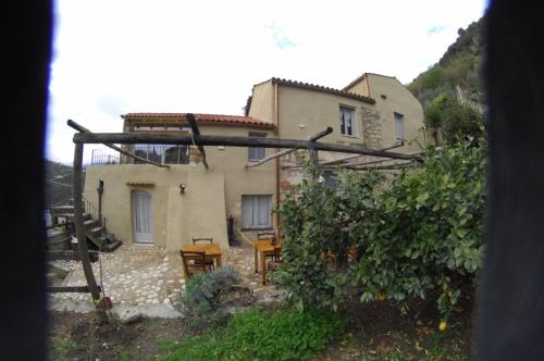  Agriturismo La Contessa, Pension in Finale Ligure