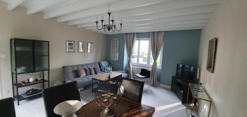 Au Mont Chez Nous # Jacuzzi & Sauna # gîte à louer Ardevon