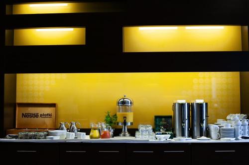 Hotton Hotel - main image