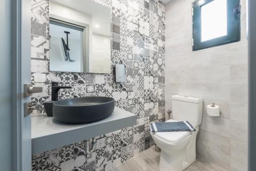 Athens Lights - image 5