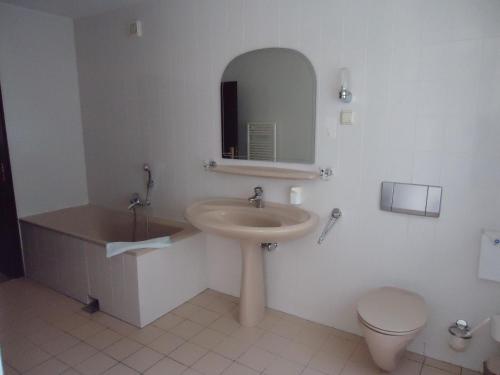 Hotel Marthahaus - image 5