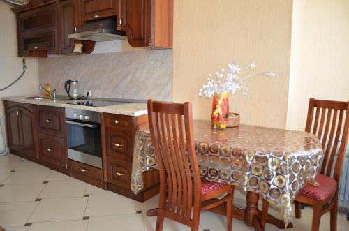 Elit Apartments near a sea on Prosveshenia - image 4