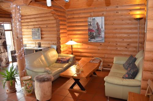 Ferienwohnung Blockhaus Juka in Vinningen