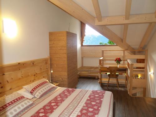 Hotel Ganzaie Room Type - Junior Suite with Mountain View