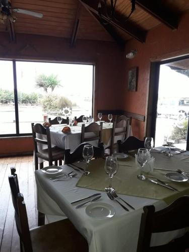 Hotel Cabanas Antulafken photo