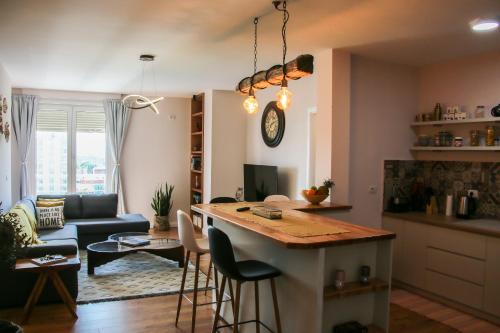 Two-Bedroom Apartment image 6