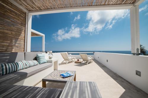 Skyros Ammos Hotel - image 8