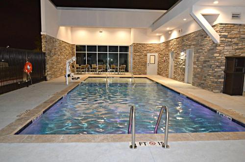 Best Western Plus Executive Residency Oklahoma City I-35 - image 7