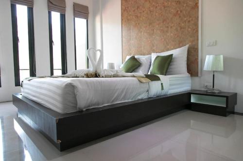 %name Pink house ภูเก็ต