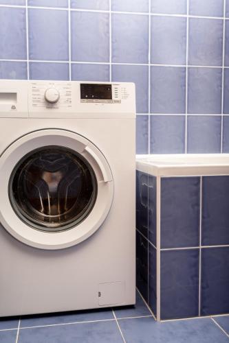 Fashionable Apartments Flora - image 9