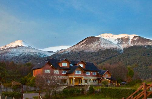 Alma Andina Hosteria - Hotel - Villa La Angostura