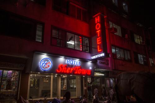 Hotel Shertown – Ahmedabad, TN
