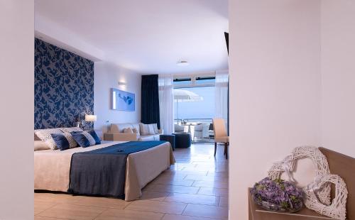 吉内普里艾酒店