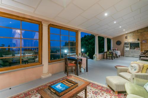 Балкон/тераса, Betty's Boutique Hotel in Мосъл Бей