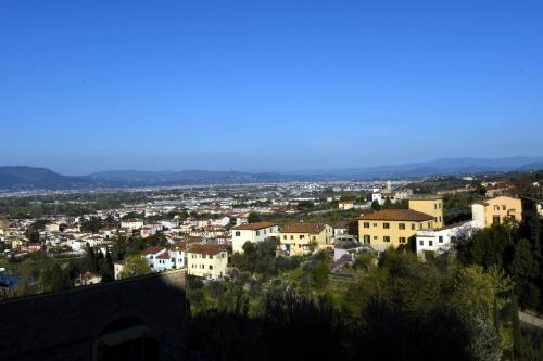 Historical palace in the heart of Tuscany