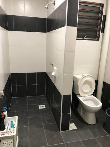 NZAK Homestay, Bukit Bandaraya Seksyen U11 photo