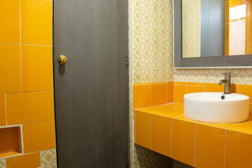 Double Room image 1
