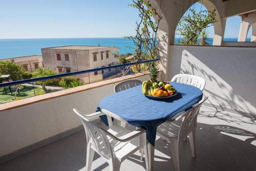 Two room apartment near the beach - image 7