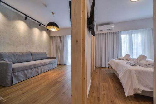 A.P. Acropolis View Apartments - main image