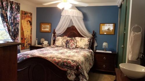 1 queen bed
