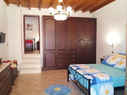  Apiranthos Diamond Maisonette in Naxos (3 BDRM) in Apérathos