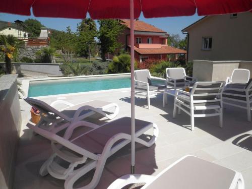 Grand Pool Apartment Ika-Opatija