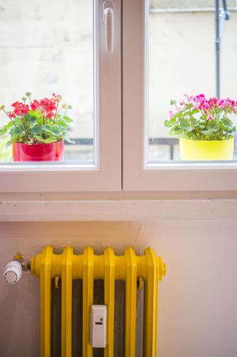 Lanzies Guesthouse - image 3
