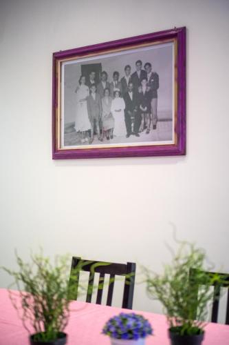 Lanzies Guesthouse - image 10