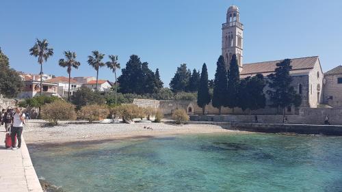  Apartmani Šurlin in Hvar