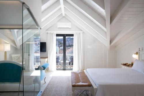 Alley Boutique Hotel and Spa - image 8