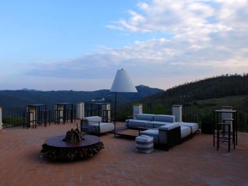 Apartment with Garden View