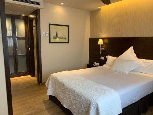 1 twin bed
