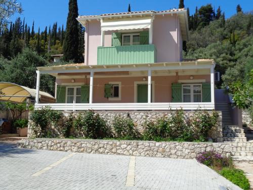  Green View Apartments in Agios Nikitas