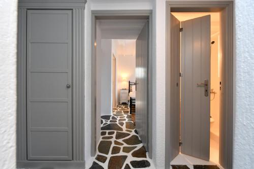 Santa Flora 3 Bedroom House â Parikiaâs Edge - image 2