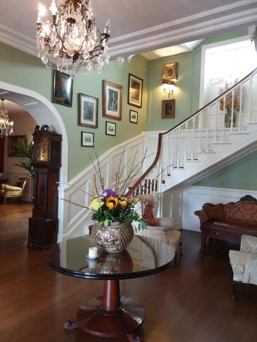The Listowel Arms Hotel - image 4