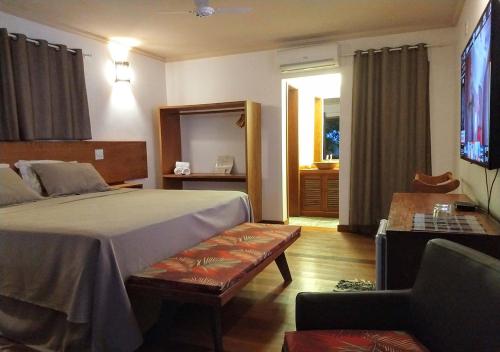 1 king bed, 1 twin bed