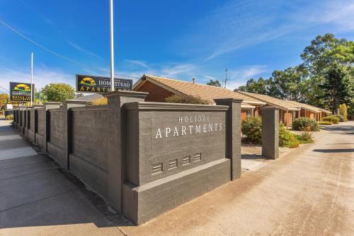 Homestead Motor Inn & Apartments – Bendigo, AL