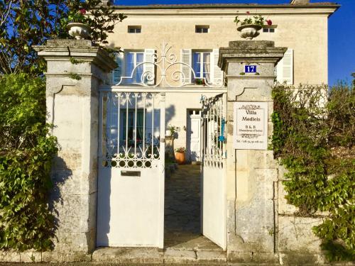 Villa Medicis - Chambre d'hôtes - Brantôme en Périgord