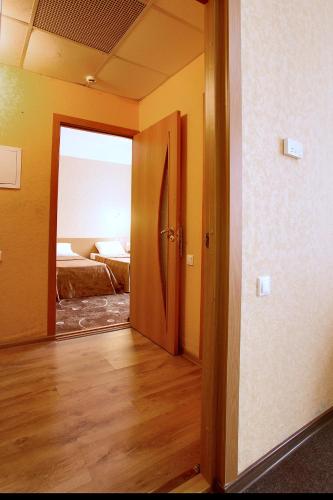 Atlantida Hotel - image 2