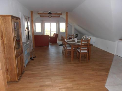 B&B Jois - Ferienwohnung am Kirchberg - Bed and Breakfast Jois