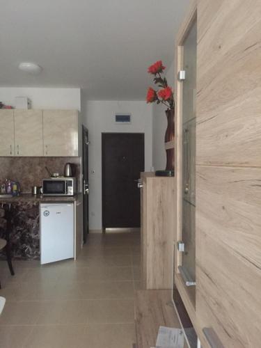 Instalaciones, Виктория in Pomorie